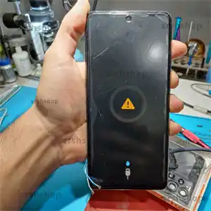 خطای Liquid Detected؛ هشدار برای نفوذ آب- تعمیرات عرش تعمیرات